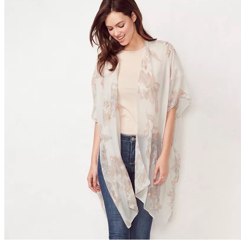 Lauren Conrad Kimono